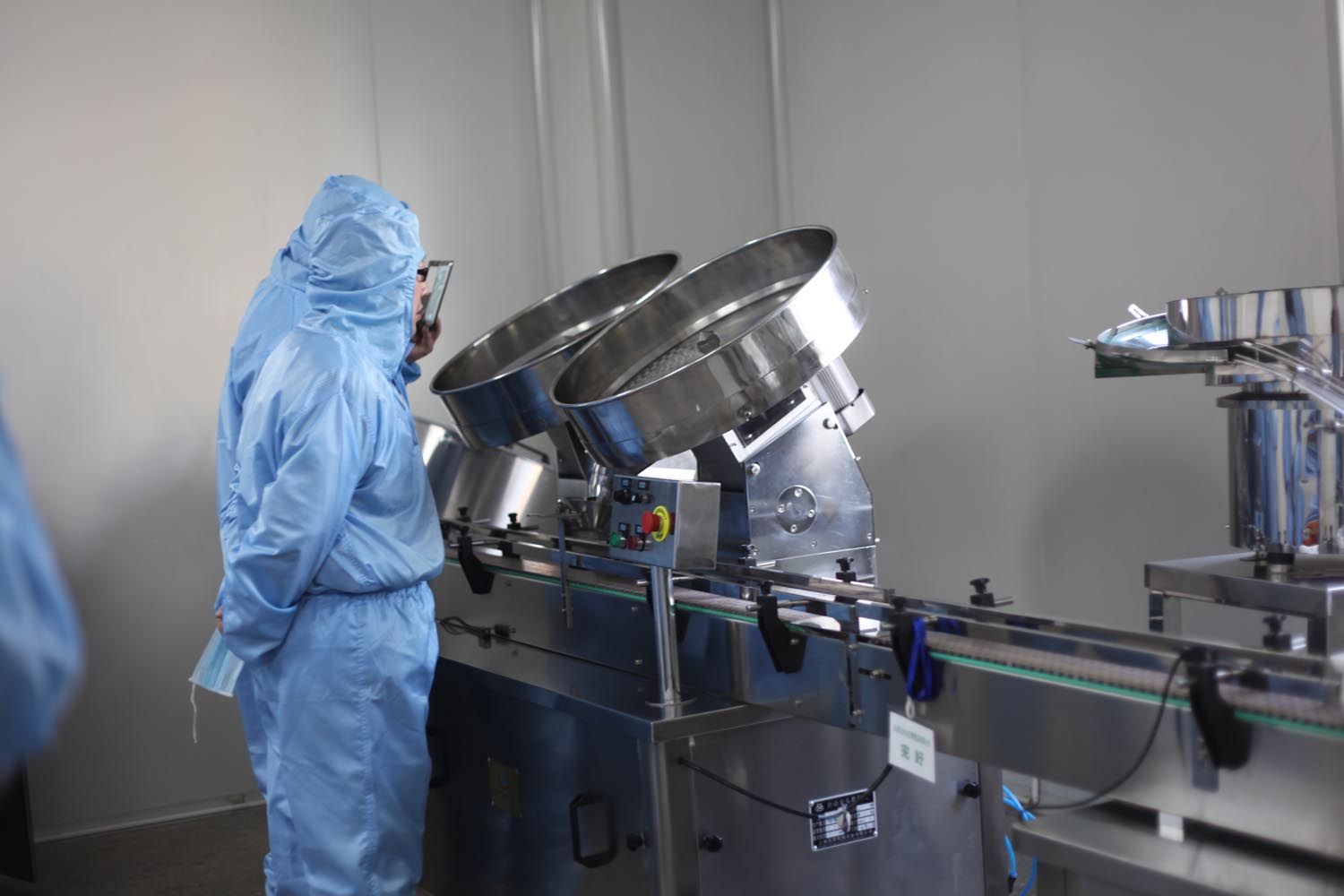 生物制藥廠(chǎng)潔凈車(chē)間